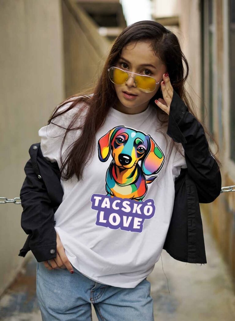 Mosolygó tacskó - színes tacskó love01